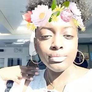 Meet your Posher, Nyla